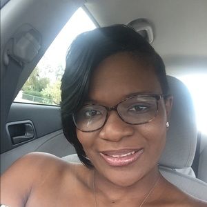 Meet your Posher, Jaquana